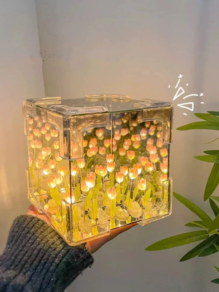 Luz de tulipa cubo